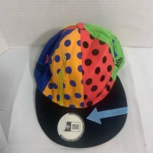 New Era Multicolor Cap with Arrow and Dots